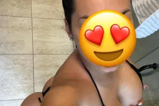 🤩😍New Girl Available, The Best... - Image 3