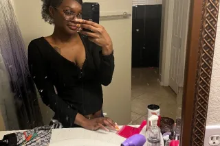 Beautiful DISCREET chocolate l... - Image 2