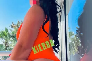 ♥ Curvaceous Brunette Ready To Melt Your Stress Away ♥ - Image 5