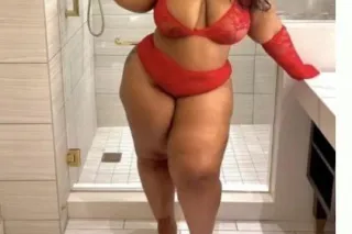 🍭🍬🍫Let me satisfy your sweet t... - Image 2