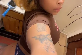 locaL big PUSSY )) FREAKY ANAL... - Image 2