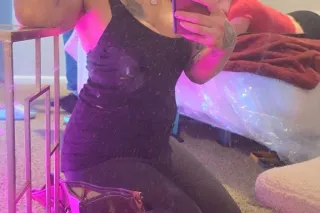 Soft Plumped Lips. Tight Fat Kitty. Im Back, with the taste of lust down my throat. 😘 - Image 10