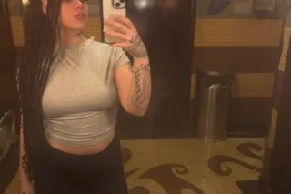 hey baby its bunni only here f... - Image 1