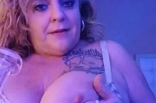 Experienced 36yr Step Mom | In... - Image 1