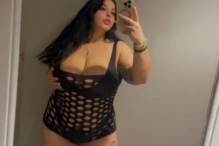 Latina With Attitude, Curves, ... - Image 3