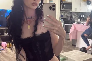 SNOWS SPECIAL 100$ QV💦😍DEPOSIT... - Image 2