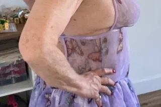 NOT YOUR TYPICAL ESCORT! PLEASE READ!! - Image 9