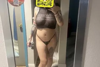 BEAUTIFUL TATTED ITALIAN PAWG ... - Image 1