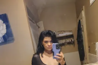 Very pretty Italian girl ,pussy unshaven. - Image 6