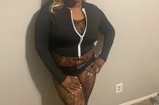 "SPECIALS"👅IM A DADDY’S GIRL!!... - Image 4