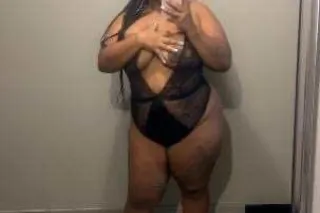 Back in Town Paradise 🌸🥂 - 25 - Image 1