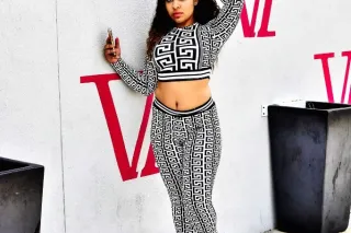 hey baby myley is back in town... - Image 4