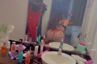 lets both have a good time tonight - Image 5