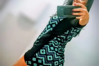 Curvy Italian Woman - 39 - Image 2