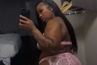 COME get a dose of Asia 🩷😵‍💫 -... - Image 4