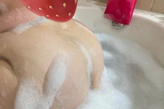 Available Now 🫦 In calls and O... - Image 4