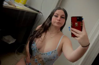 LAST DAY HERE MAKE SURE TO CUM... - Image 3