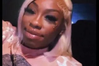 Slippery when wet💦 - Image 5