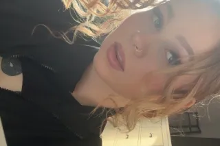 Back &amp; In town with my friends lets hang out🫶🏻🙂‍↔ - Image 8