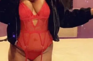 🥳 Your Favorite is HERE🥂Lets g... - Image 4