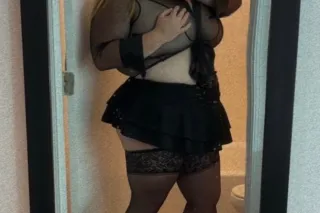 Sexy Snowbunny - 25 - Image 3