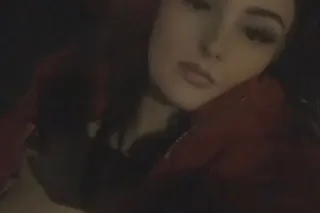 i wanna play im soaking wett 💧... - Image 1