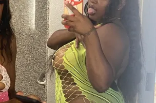 COME GET SPLASHED JUICY & SWEE... - Image 3