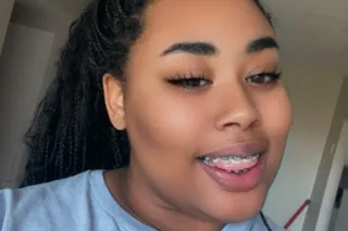 Big Booty Juicy Red 😝 Slippery... - Image 3