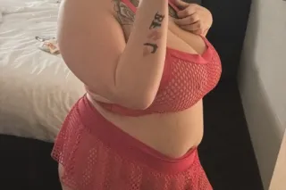 Tall, Busty Babe 🍒tight, wet, &amp; eager to please 💦 Incall/Outcall - Image 5