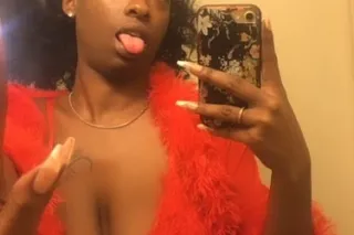 Slim Thick Baddie available😇😝 ... - Image 4