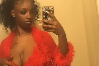 Slim Thick Baddie available😇😝 ... - Image 1