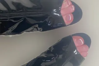 🔥 KANDI RED 💋 🫦 NAUGHTY 😈 or N... - Image 3