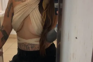 come have some cookies and Mil... - Image 3