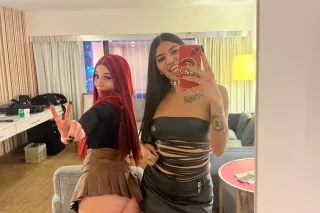 🩷LAST CHANCE 1 or 2 girl outca... - Image 2