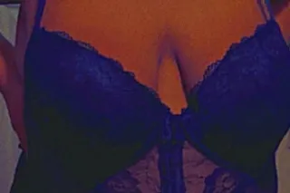 $$$READY WHEN YOU ARE 👅💦🌹 - 19 - Image 1