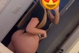 {Cubana hermosa}..🥰I'm ready when you are: let's make it memorable. FaceTime available for verification. - Image 1