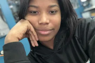 Latina girl, hi, how are you -... - Image 2