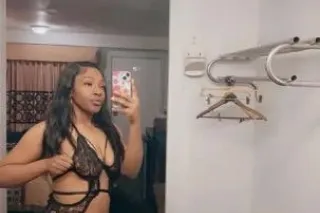 Available now🩷☺ - 25 - Image 1