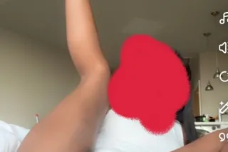 4'10 petite - 19 - Image 3