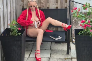 Early 🐦Gets The🐰.... Ms.Sunday... - Image 3