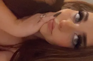 slut me out 👅😇 - Image 11