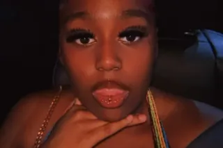 let me become your sweet addic... - Image 2