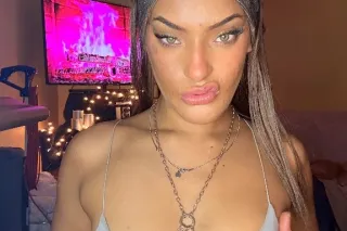 QVFS - 120$ JUST TO DAY 😻🤪🍒🩷GI... - Image 1