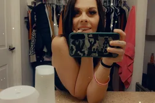 ✨Come See Why They Stay Obsessed ✨ - Image 7