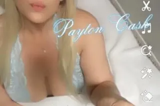 🏙👔🌺🛍THE BUSINESSMAN'S FAVORITE... - Image 2