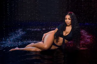 🥂𝖨𝗇𝖽𝗎𝗅𝗀𝖾 𝗂𝗇 Elegance 𝗐𝗂𝗍𝗁 𝖧𝖺𝗓𝖾... - Image 4