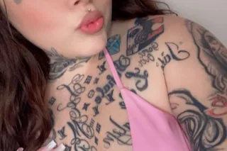 💛❄RUSSIAN CREAM HERE TO PLEASE🥰😍 - Image 7