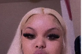 thiccredfyneshyt 😋 Available 2... - Image 4