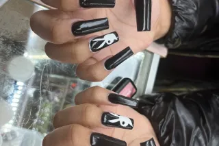 IM DOING Hr specials for the mext couple hours nice safe hotel! pretty feminine 21 YO PRO SOCCER GIRLY my fav kink is to eat ass .lol Upscale exotic slut , . fetish friendly - Image 7