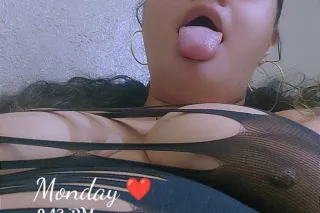 *Read Reviews*Your Favorite La... - Image 3